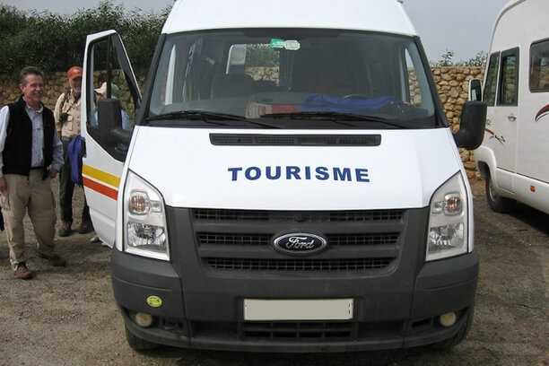 How Much Does It Cost to Hire a Driver in Morocco?